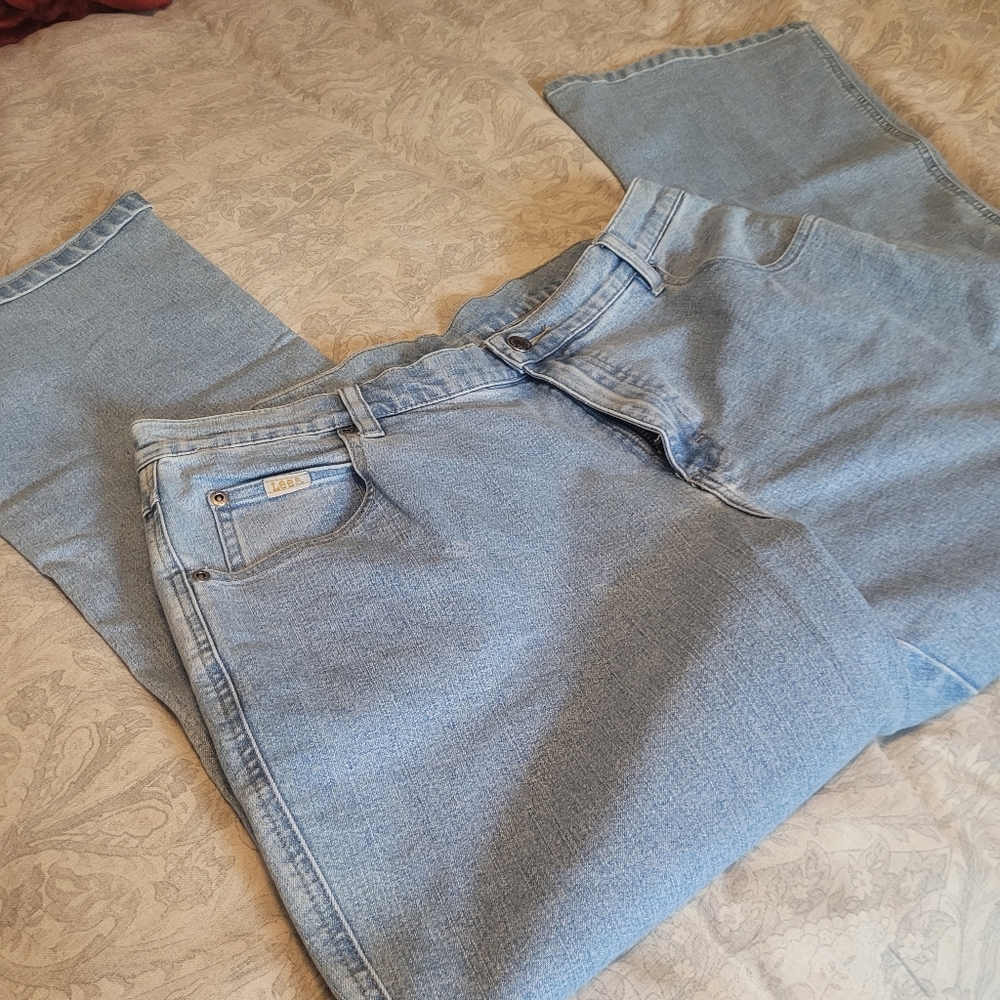 4/$15 SALE Lee | Stonewash Bootcut Jeans Pants EUC 16  SO CUTE! - Picture 6 of 8